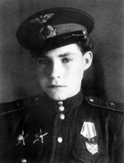 Самый юный лётчик Великой Отечественной войны