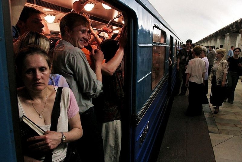 Ситуация на станции "Китай-город" 25 мая 2005 года. Фото отсюда: https://photoxpress.ru