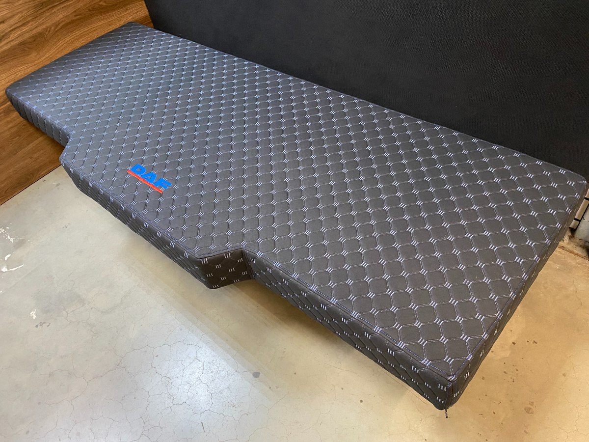 Матрас СПАЛБЕР Премиум для DAF XF 95 (2002 - 2007). Фото СПАЛБЕР_1.