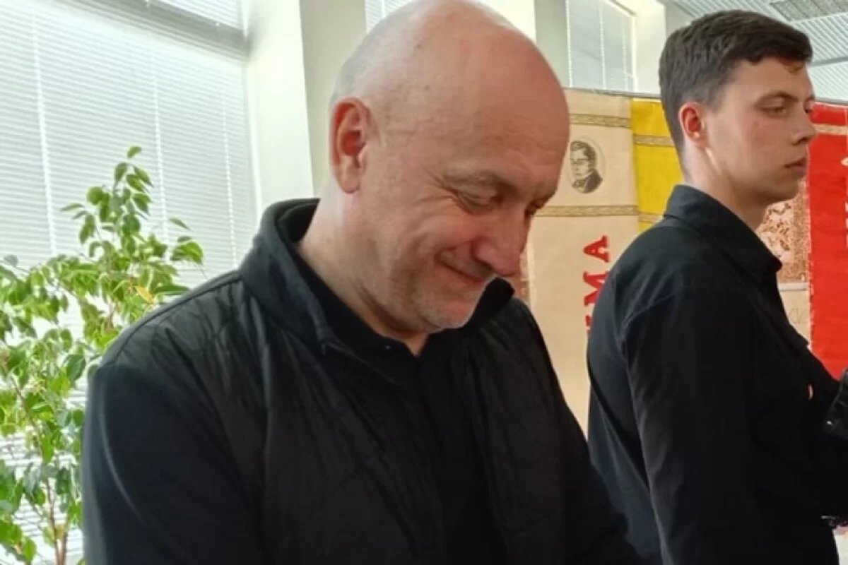    Прилепин предложил создать альтернативу Нобелевской премии по литературе