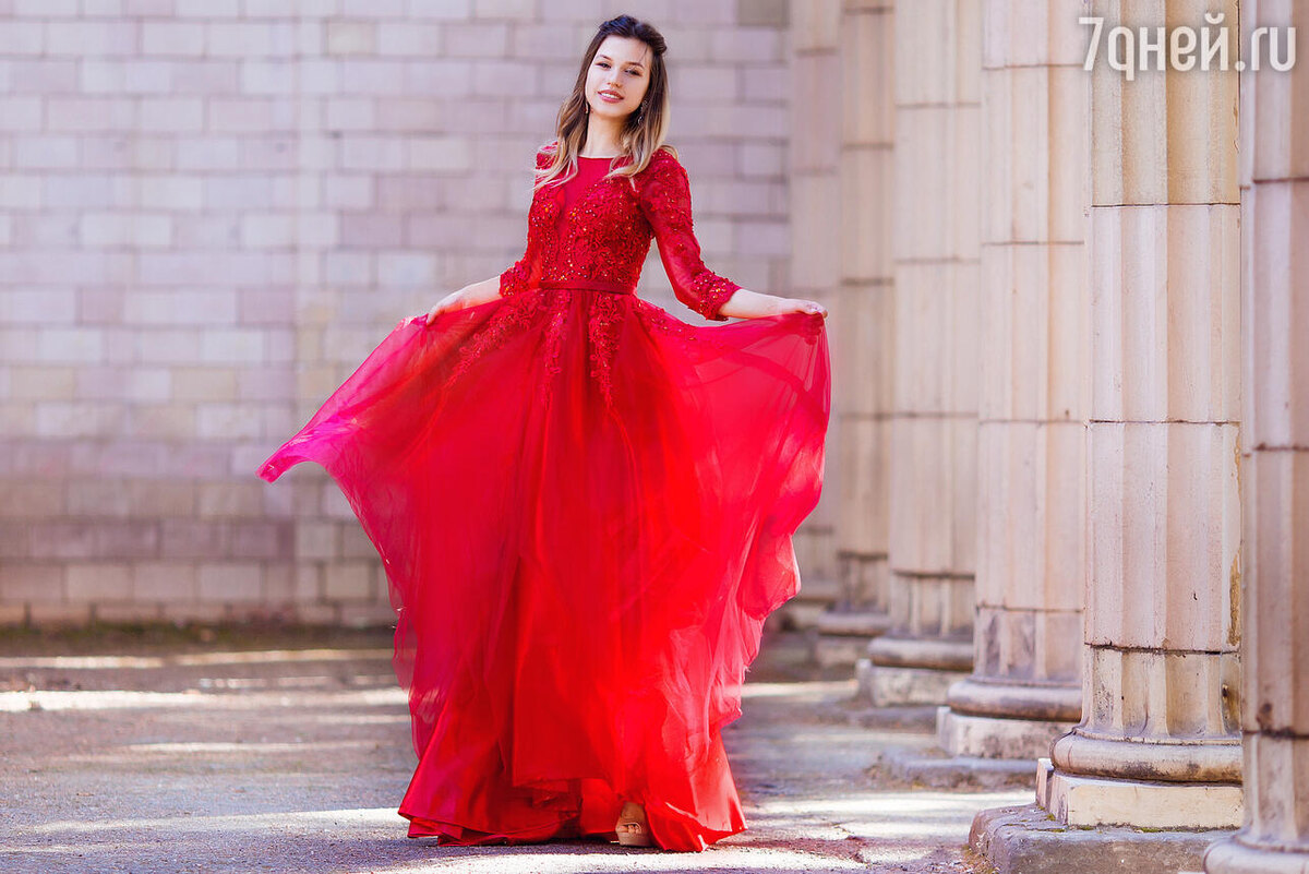    К чему снится красное платье 123RF/legion-media.ru