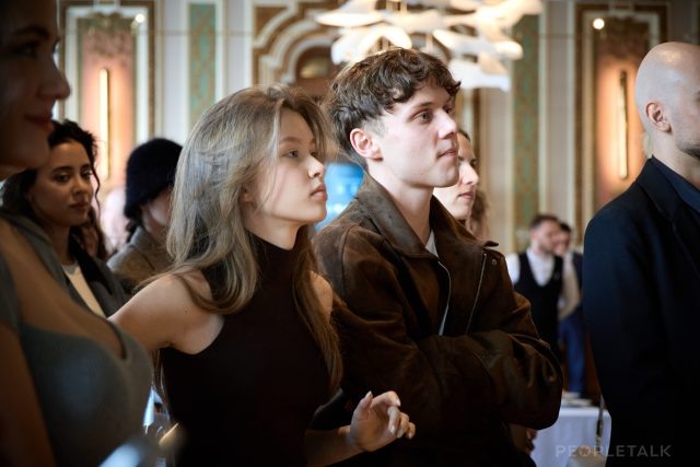    Анна Пересильд и Ваня Дмитриенко