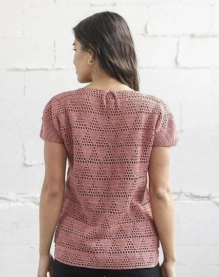 Футболка спицами - это та, в которой вы чувствуете себя легко, свободно и неотразимо!