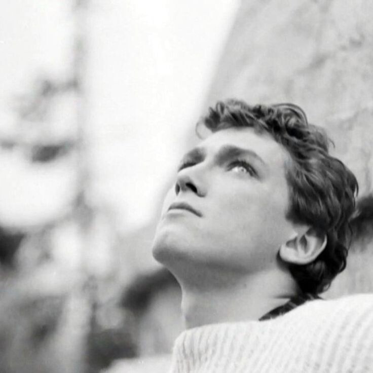 Фото: Игорь в молодости 