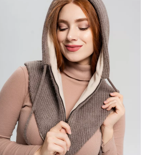 Шарф-капюшон: модно, уютно, доступно для всех