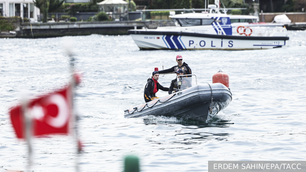     Фото: ERDEM SAHIN/EPA/ТАСС   
 Текст: Денис Тельманов