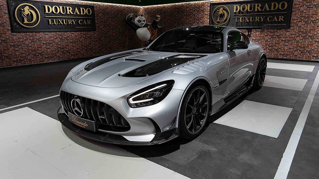 2022 Mercedes-Benz AMG GT Black Series rwd NFT