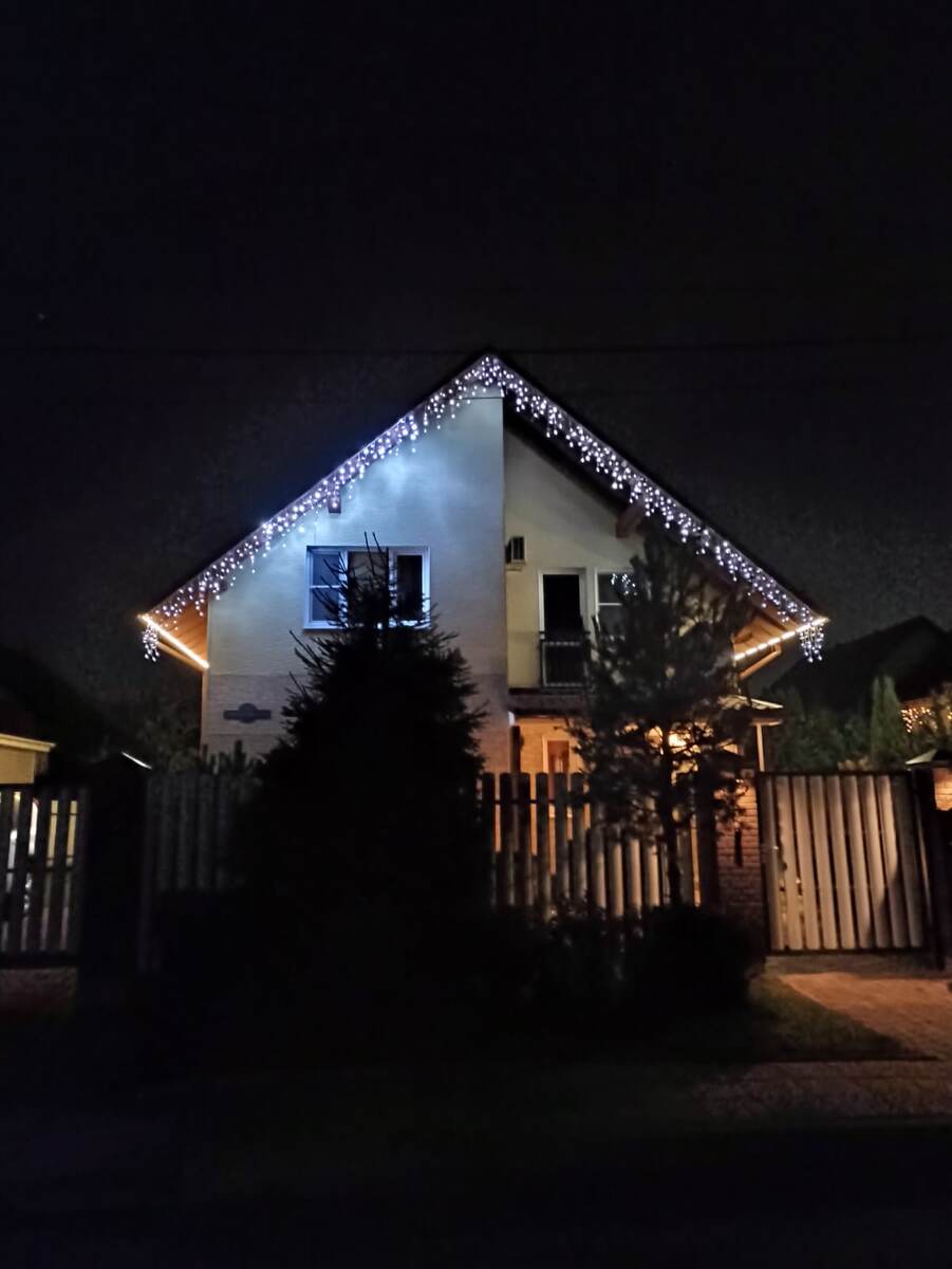 Подсветка фасада дома