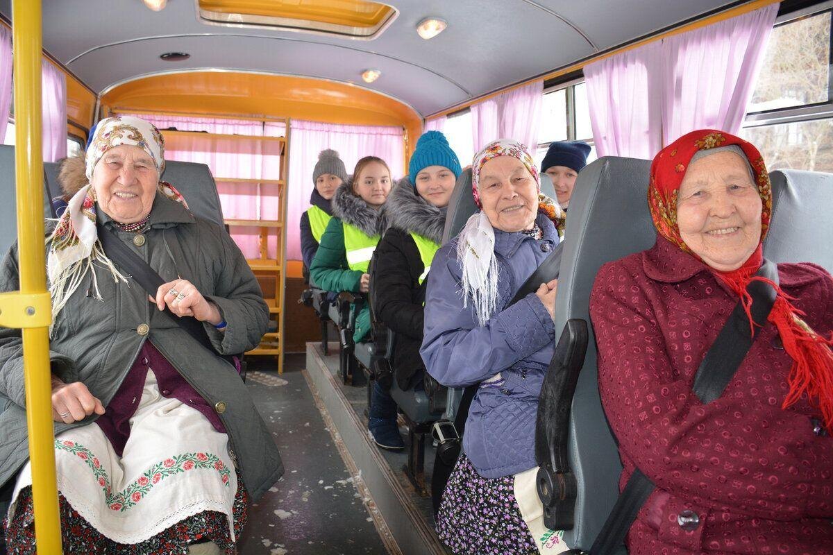 Заходи, заходи. Мы уже здесь!