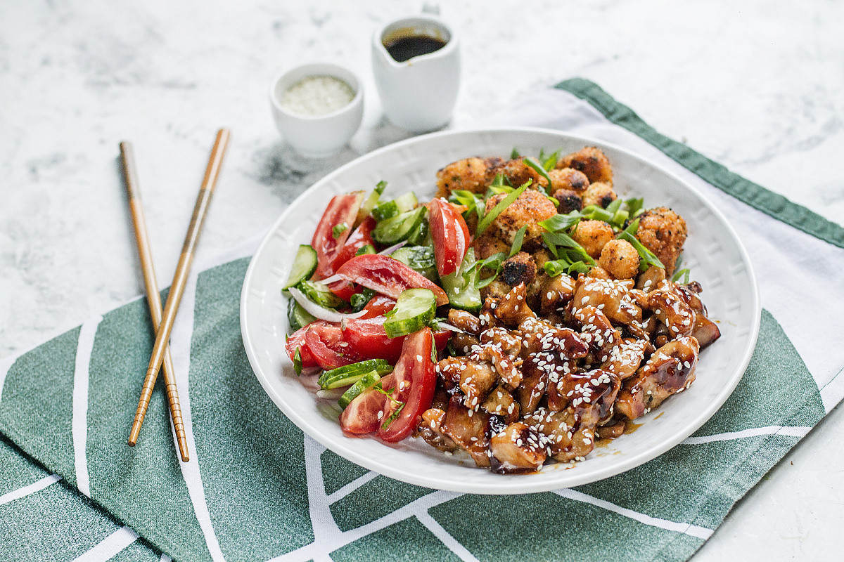 Цветная капуста в хрустящем кляре с курицей Терияки