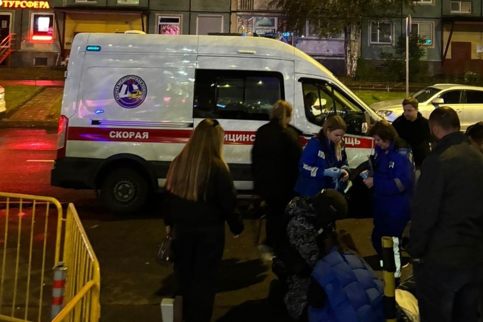    В Петербурге 22-летняя девушка отправила мужчину в больницу.