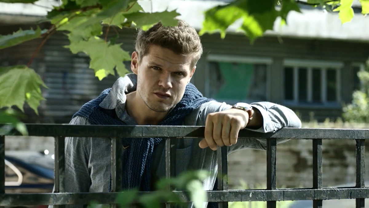 Кадр из сериала "Неслучайная встреча", 2014 г., режиссер Иван Китаев, сценаристы Алексей Поярков, Родион Белецкий, композитор Филипп Чернов (скриншот) 