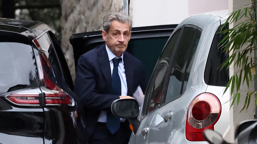    Фото: Reuters/Stephane Mahe