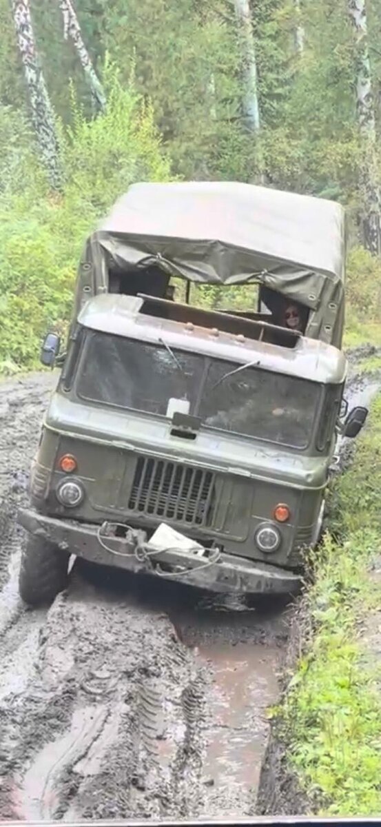 Супер проходимая машина 66