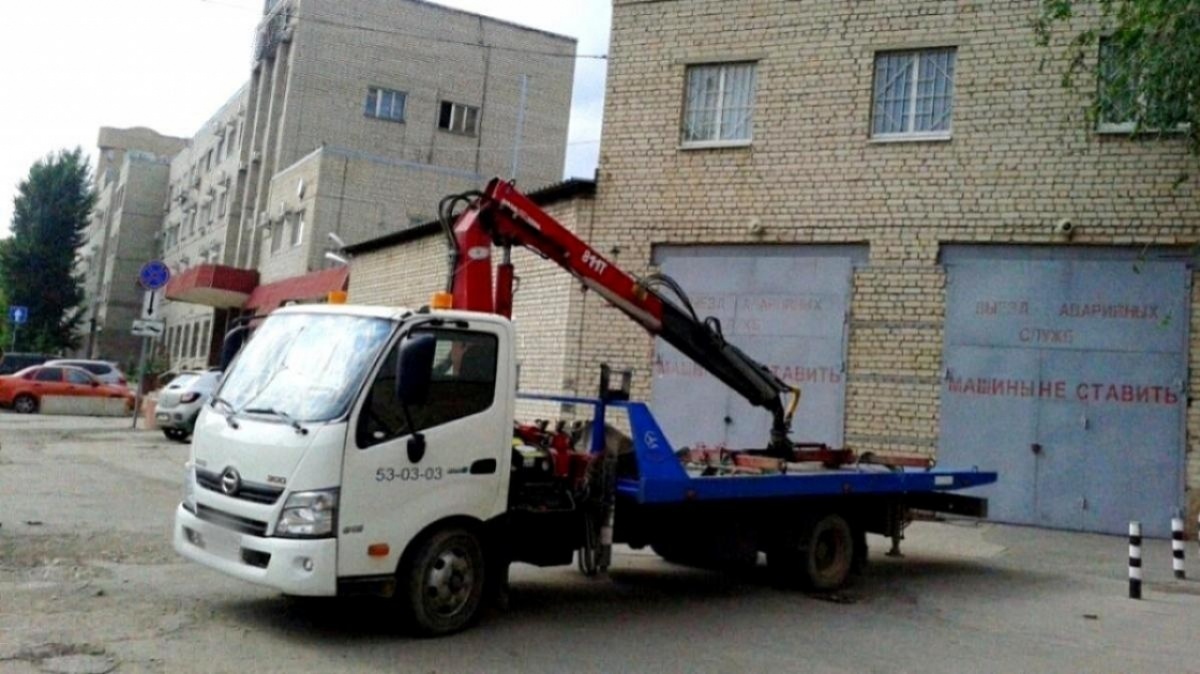    Доводят до стресса: депутаты обсудили работу эвакуаторщиков в СаратовеНовости Саратова и области – Сетевое издание «Репортер64»