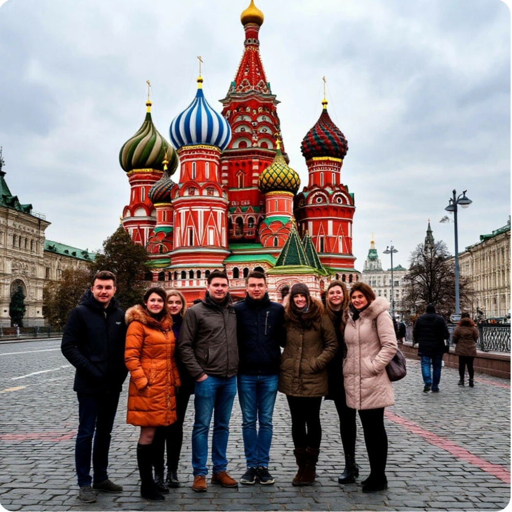 Автор Игорь Гладников 