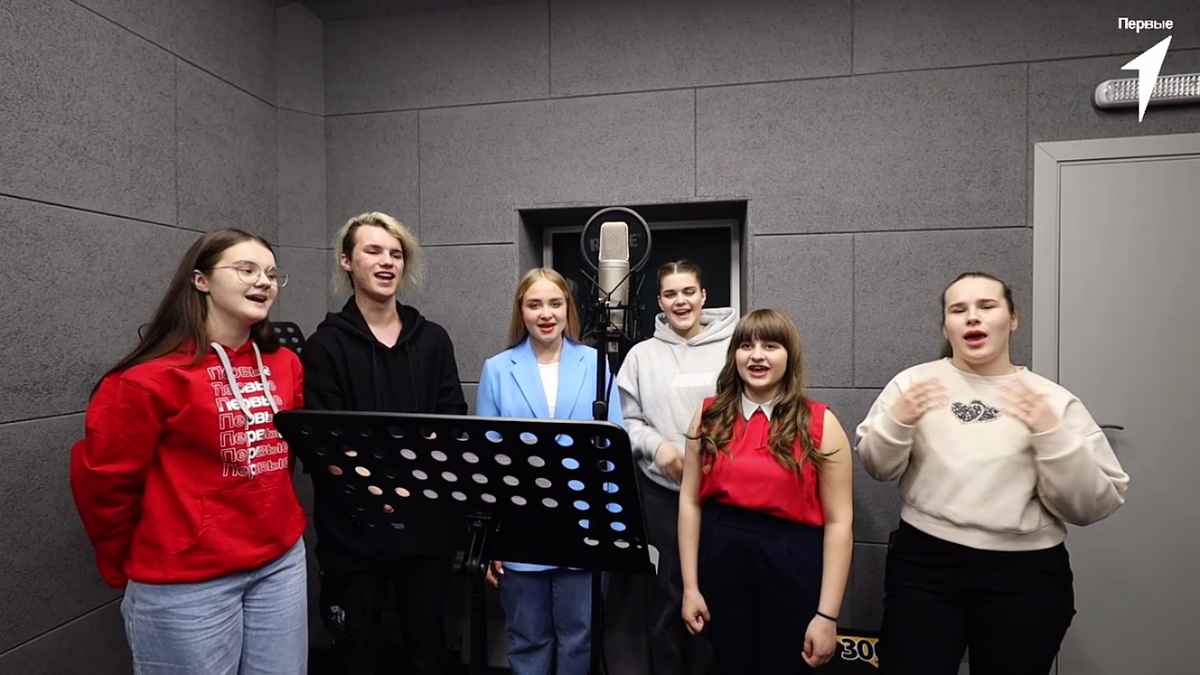   Фото: Запись песни Движения Первых/Движение Первых Магаданской области