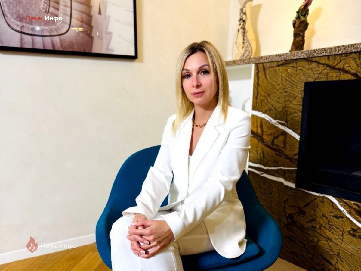 Фото "Печь.Инфо": начальник управления ЗАГС городской администрации Анна Стафеева