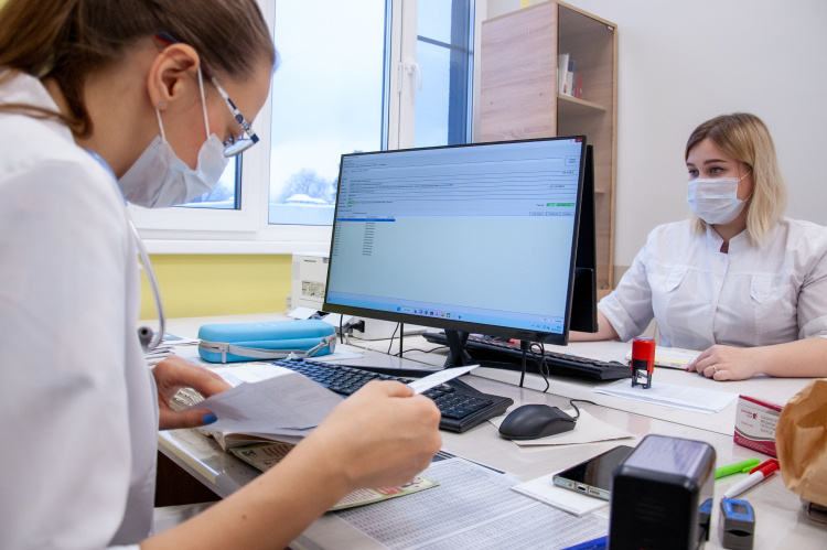    Львиную долю социальных расходов составят траты на здравоохранение — 142 млрд рублей.   
Фото: «БИЗНЕС Online»