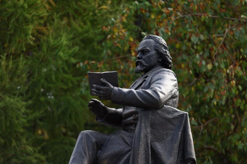    Пресс-служба правительства Челябинской области. Памятник Федору Плевако