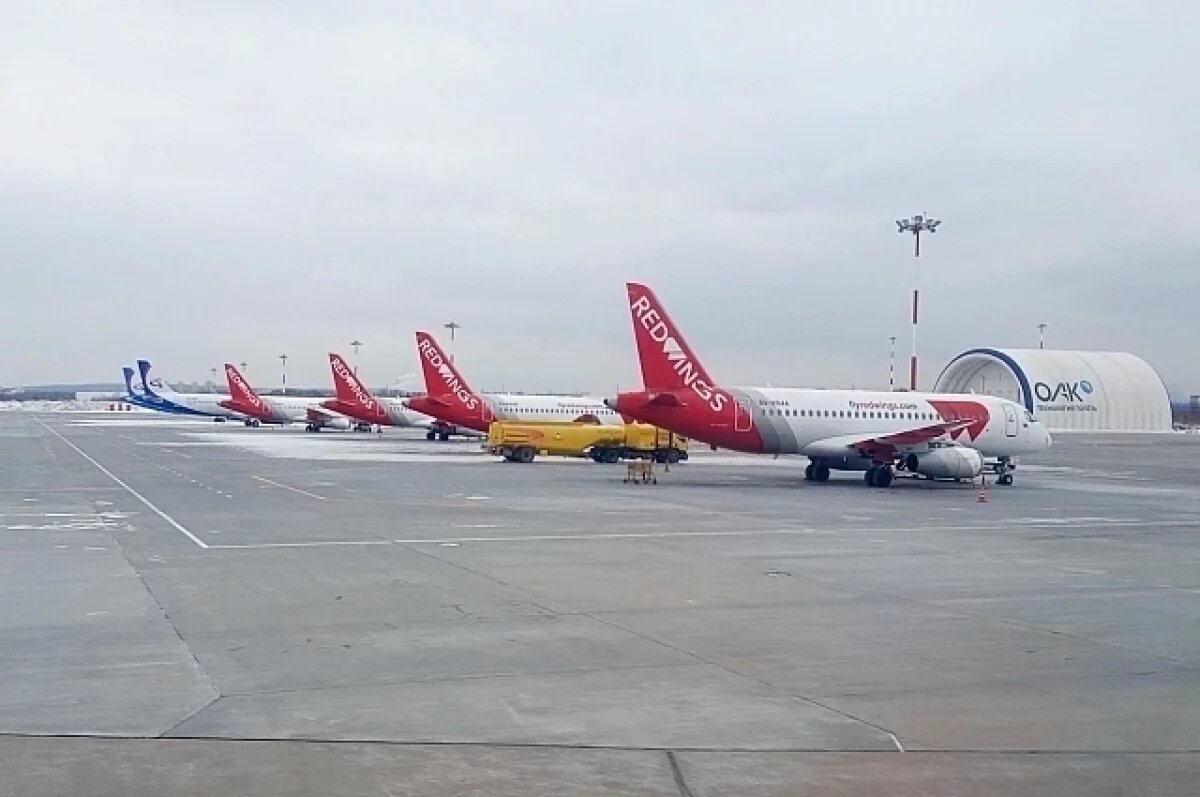    Аэропорт Кольцово перешел на работу в условиях зимней навигации