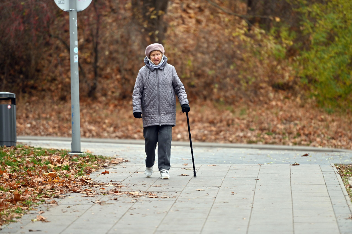 Пенсионерка в парке © Sputnik