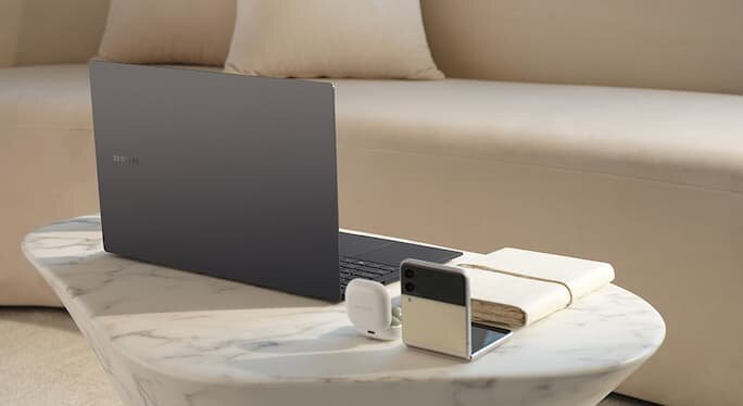 К чужим устройствам лучше не подключаться. А если все же нужно, убедитесь, что включен режим Только зарядка