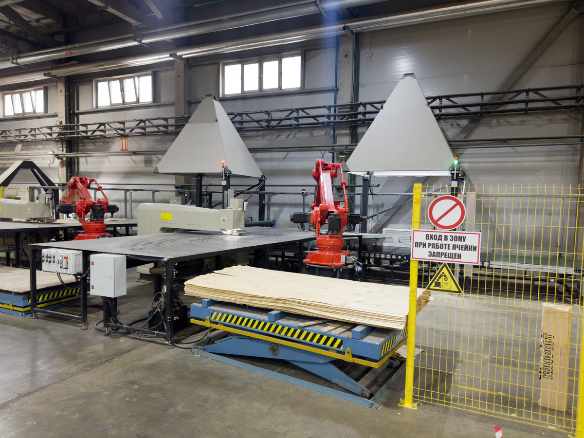 Автоматизированная линия дефектации и ремонта шпона