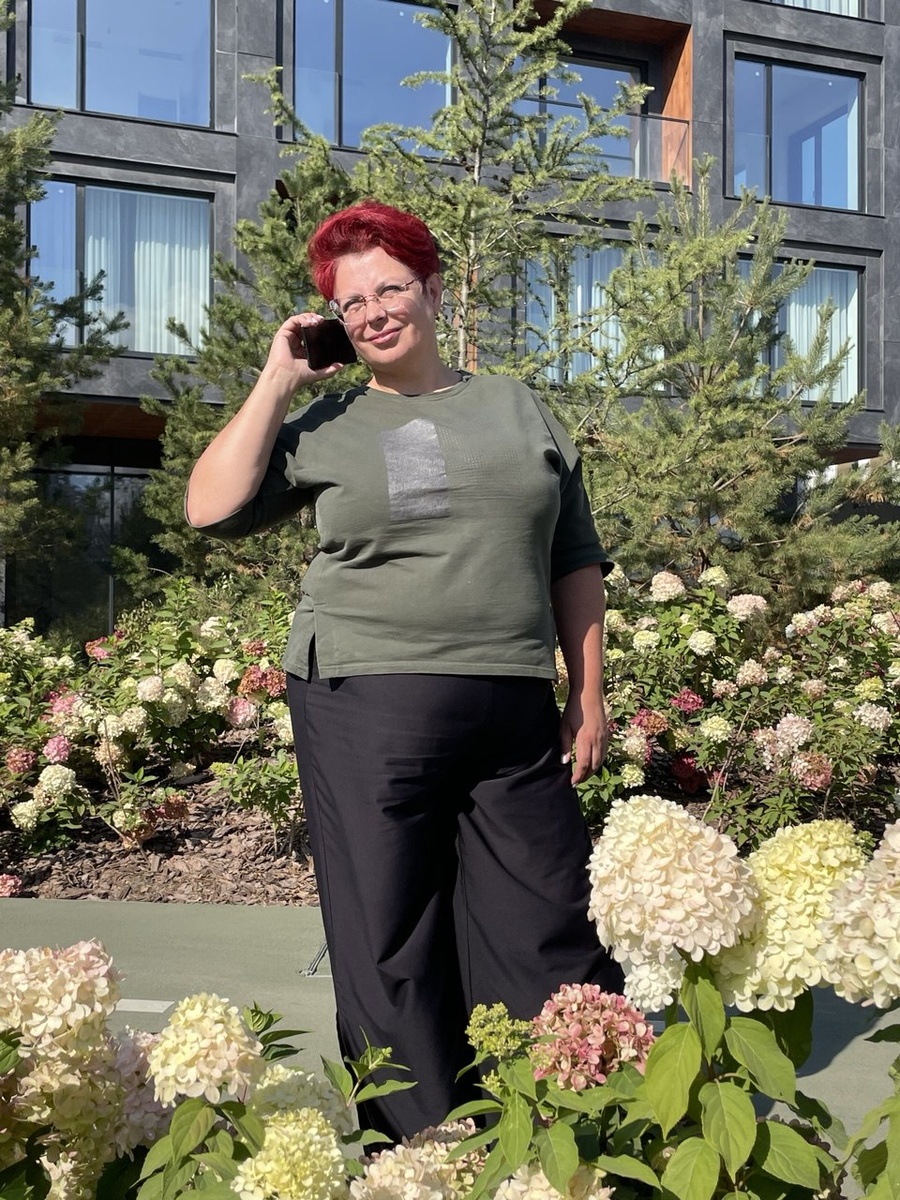 Новый зелёный рай посреди серого бетона: хочу остаться в Сбер сити навсегда

Недавно довелось посетить необычный современный жилой комплекс — Сбер сити. До визита думала, что это очередной пафосный проект с претензией на шикарный образ жизни. Оказалось гораздо интереснее!
