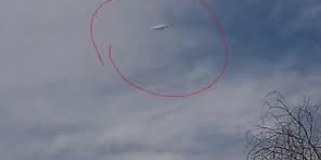 Они нас забирают. И возвращают изменёнными.