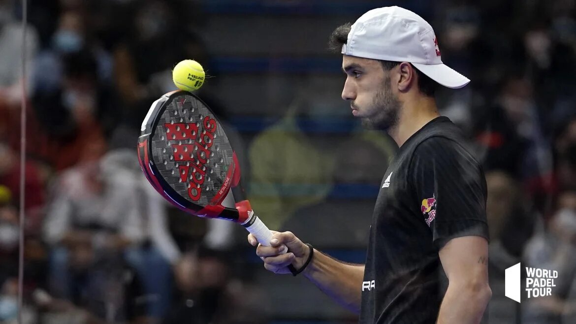 Алехандро Галан