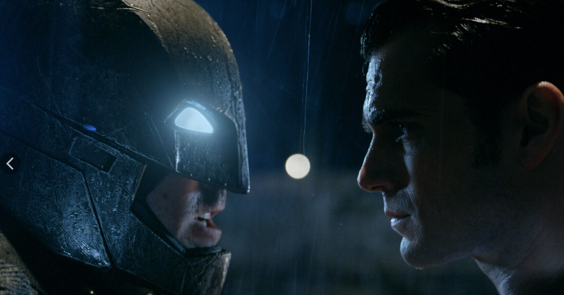 Супермен против Бэтмена.