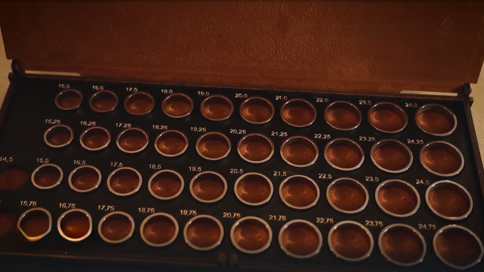 ФОТО: Кадр из программы "Знаете ли вы, что?", РЕН ТВ