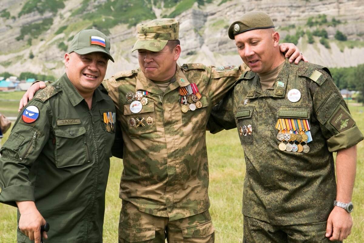 ФОТО ИЗ АРХИВА АЗАМАТА АМАНГИЛЬДИНА