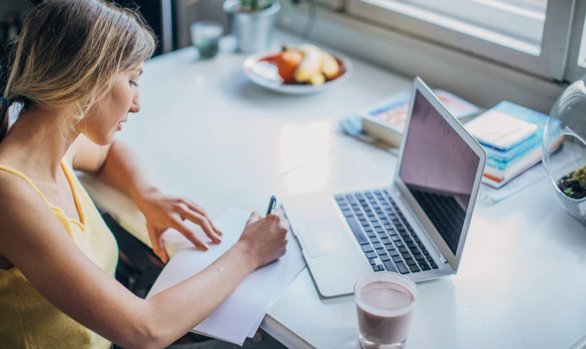 Обучение на фармацевта дистанционно с медицинским образованием и без