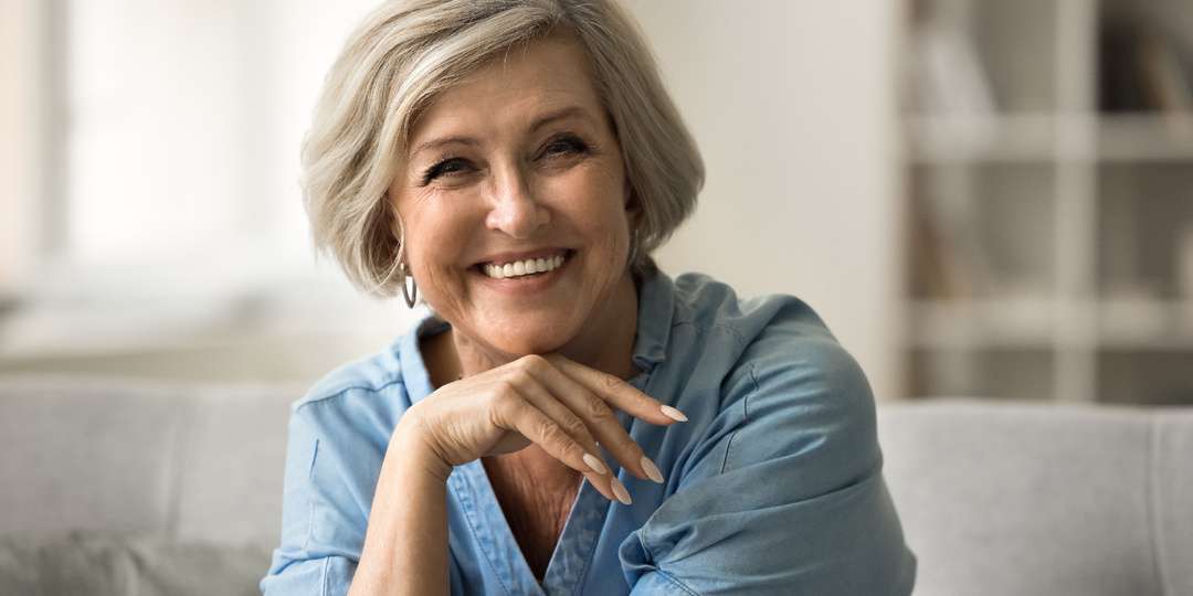 Почему нужно уделять особое внимание зубам после 50?