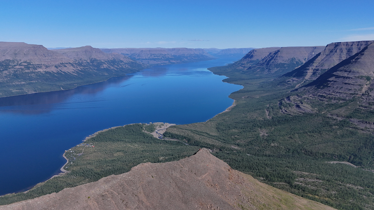 Вид на озеро Лама