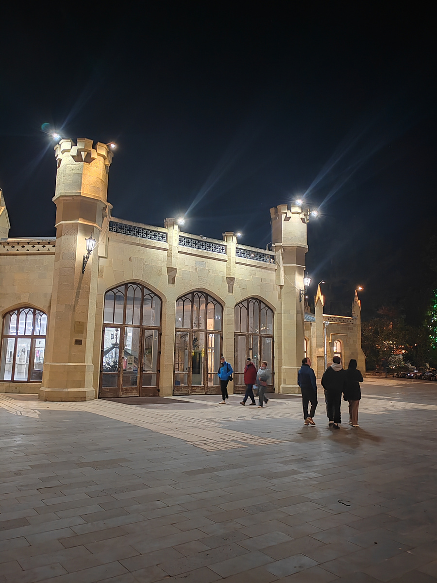 Нарзанная галерея 