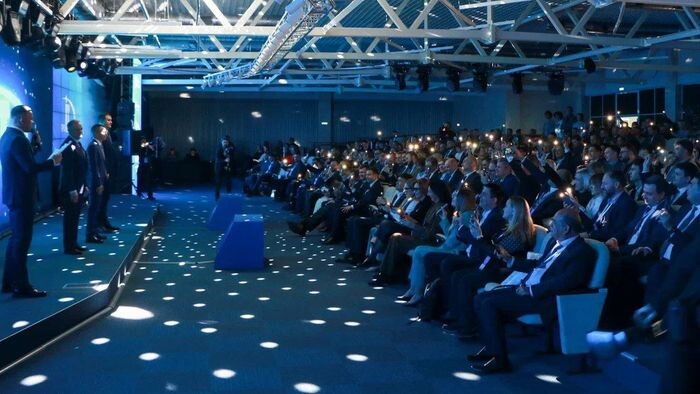    Сергей Мельников