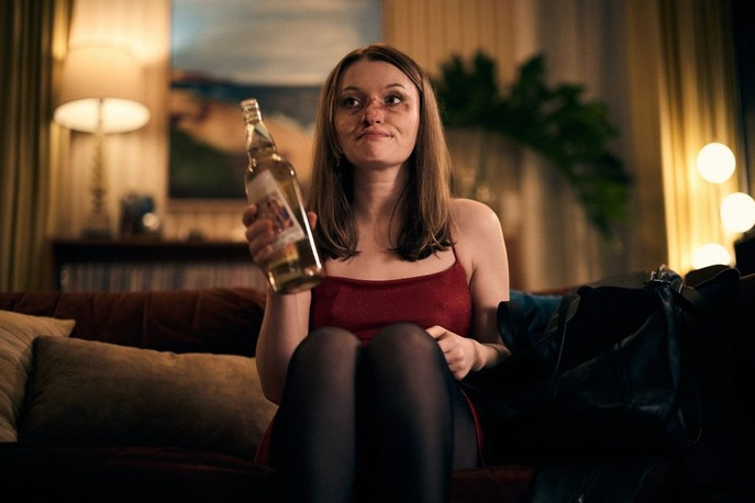 Листайте кадры.