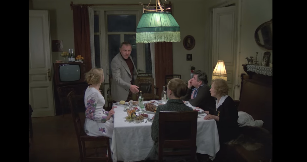 Скриншот кадра из фильма " Тема" Г. Панфилова