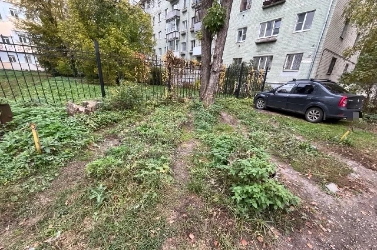    Тверские водители жалуются на массовый захват парковочных мест во дворах