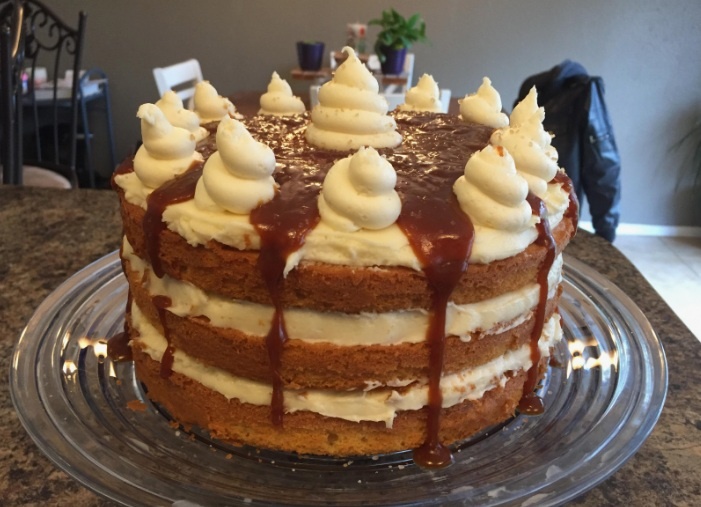 Медовые коржи с кремом чизкейк