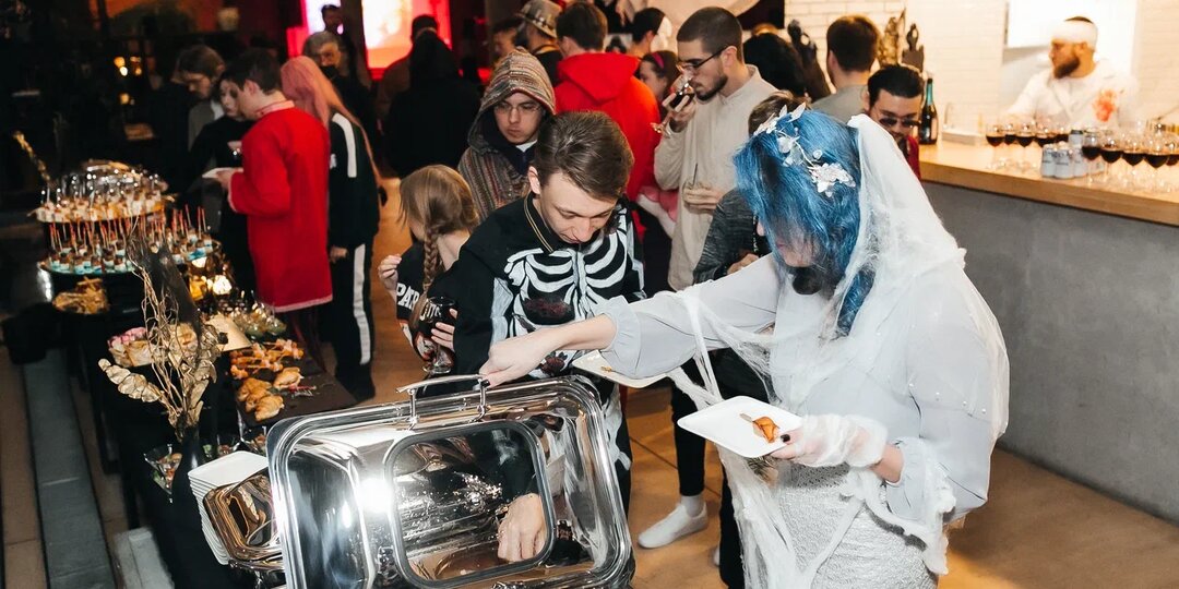 Как устроить вечеринку в честь Хэллоуина дома