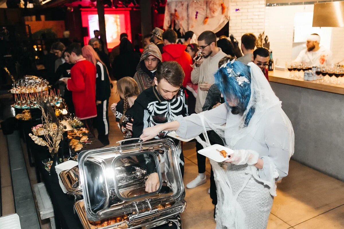 Фуршет на Хэллоуин дома или в офие - shop.m-catering.ru