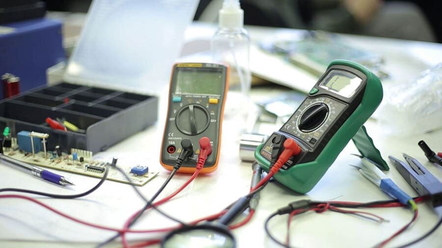 курсы по электронике в школе Фиксит плюс