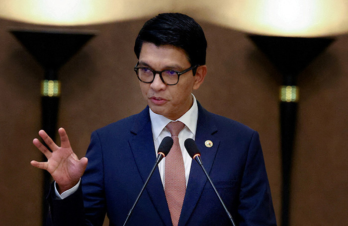    Андри Радзуэлина.REUTERS/Siphiwe Sibeko