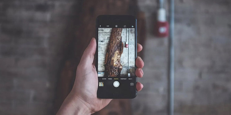 Смартфоны очень спрогрессировали в плане фото и видеосъёмки за последние 10 лет / Фото: digital-photography-school.com