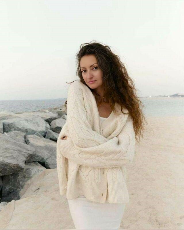 помню себя с такой причёской давным-давно... мне с ней очень было комфортно)