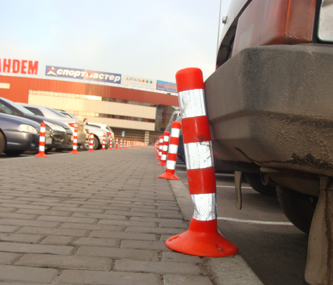 Главная особенность конструкции — способность восстанавливаться после наезда автомобиля